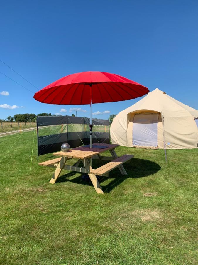 Tal-Y-Fan Farm 6M Stargazer Tent 布里真德 外观 照片